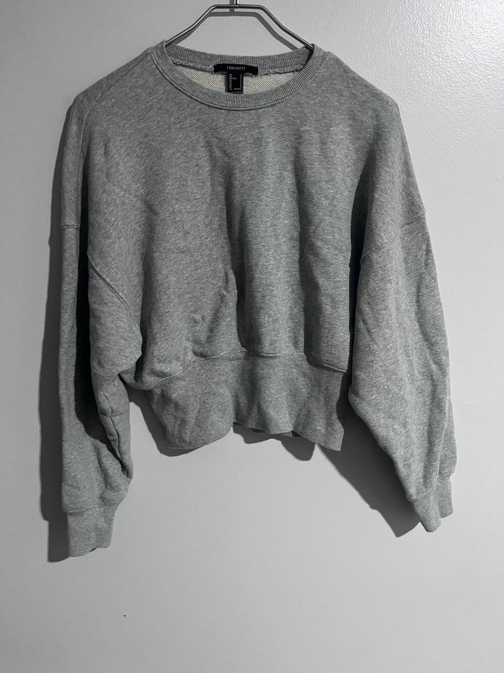 FOREVER 21 Pullover Womens S Gray Sweatshirt Fleece Crew Neck Relaxed Casual